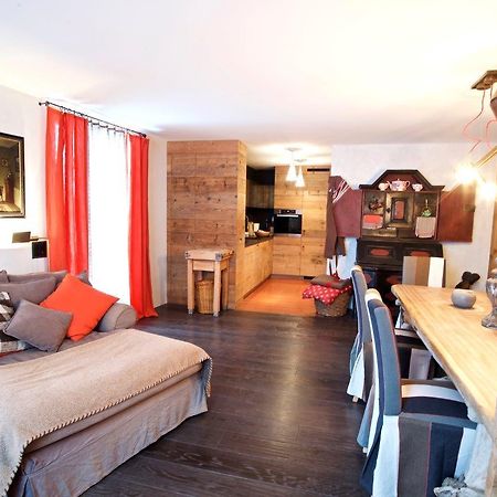 Chesa La Posta Apartment Замедан Екстериор снимка