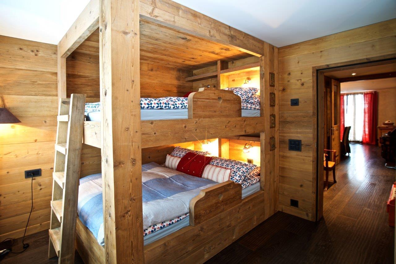 Chesa La Posta Apartment Замедан Екстериор снимка